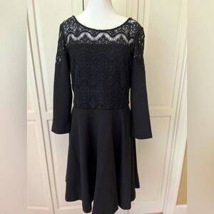 Beautiful Lily Pulitzer Black dress, size XL, dramatic back